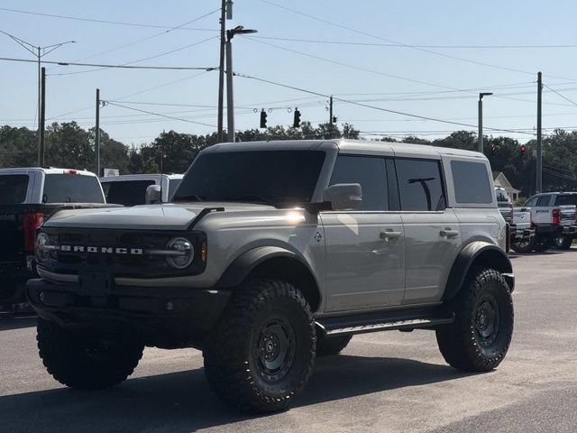 Certified 2025 Ford Bronco Outer Banks w/ Sasquatch Package AWD/4WD image 12