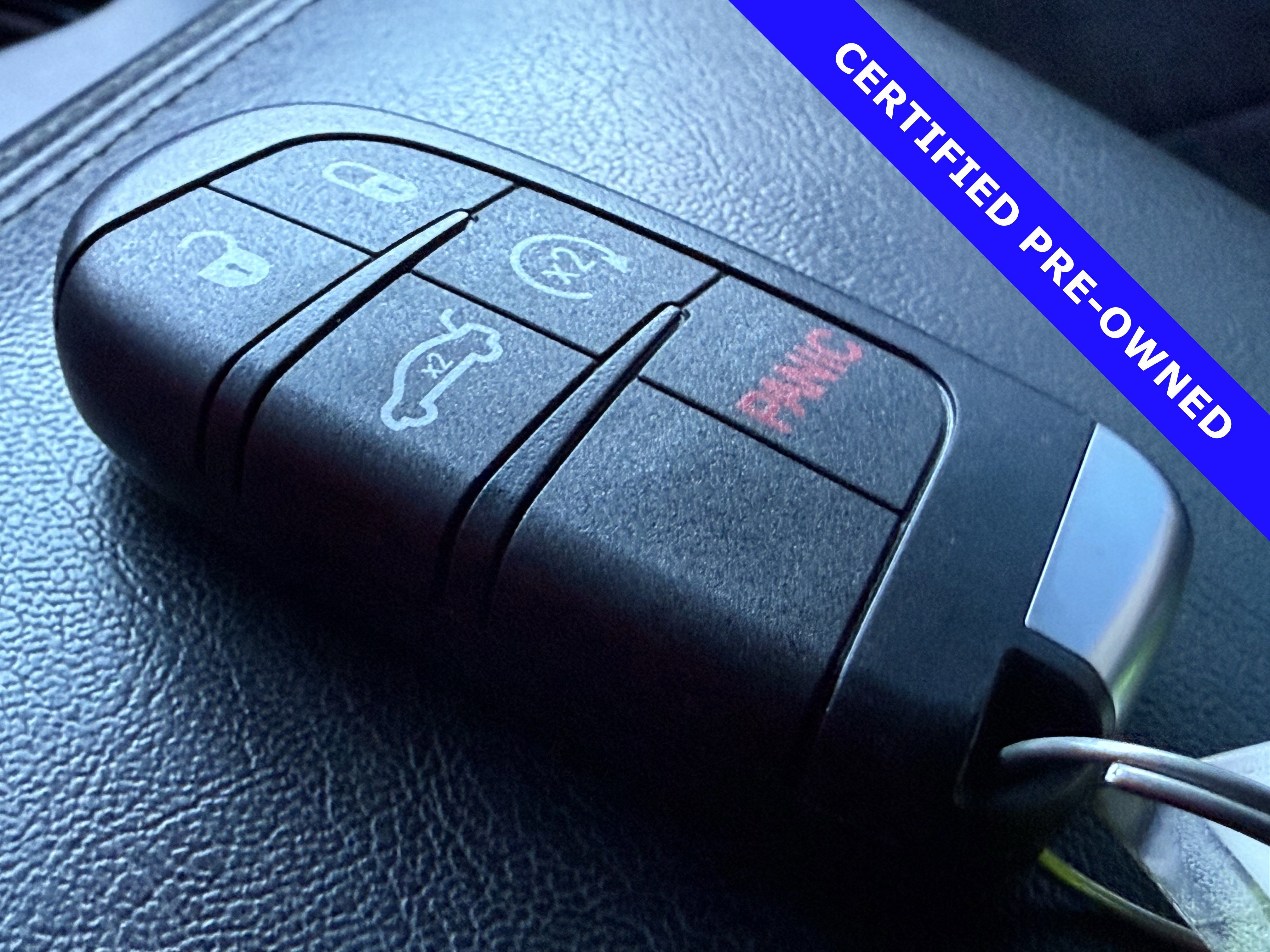 Used 2019 Dodge Challenger R/T w/ Plus Package image 31