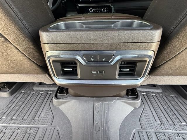 Used 2025 GMC Sierra 2500 Denali w/ Technology Package AWD/4WD image 19