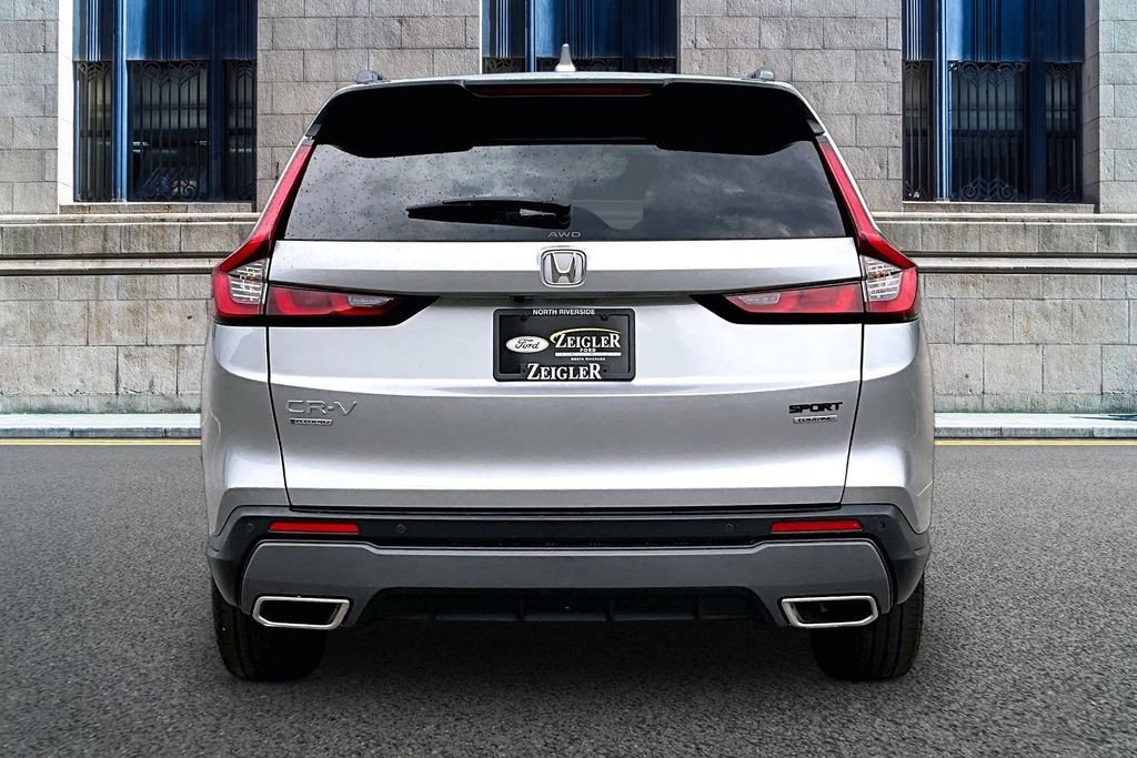 Used 2023 Honda CR-V Sport Touring image 4