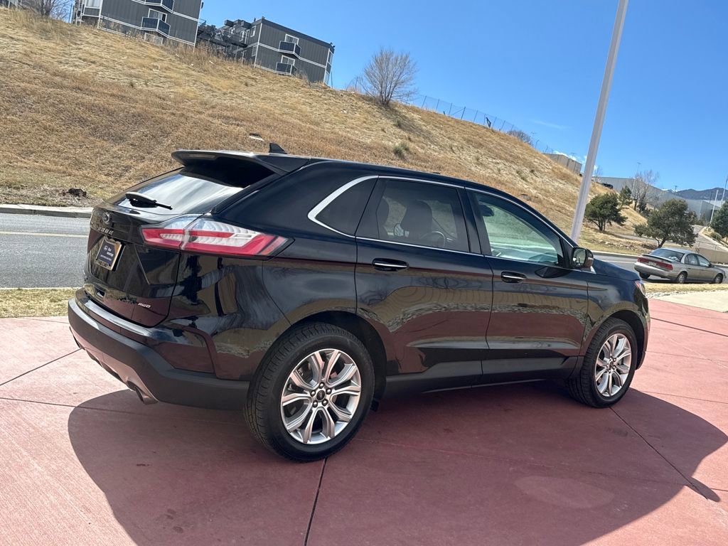 Certified 2024 Ford Edge Titanium AWD/4WD image 9