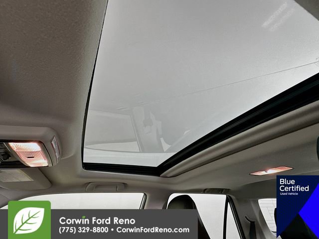 Used 2023 Toyota 4Runner TRD Off-Road Premium w/ Moonroof Package AWD/4WD image 25