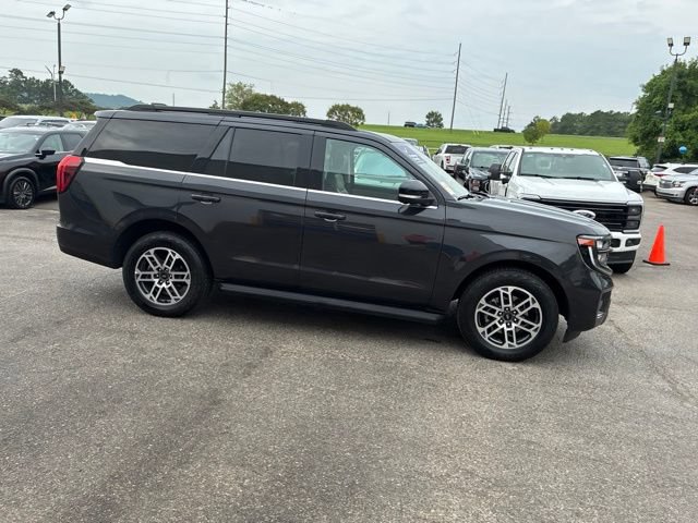 Certified 2025 Ford Expedition Active AWD/4WD image 29