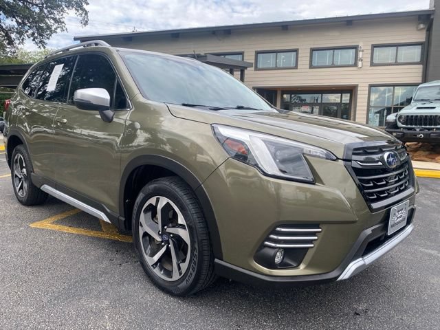 Used 2023 Subaru Forester Touring w/ Popular Package #3 AWD/4WD image 7