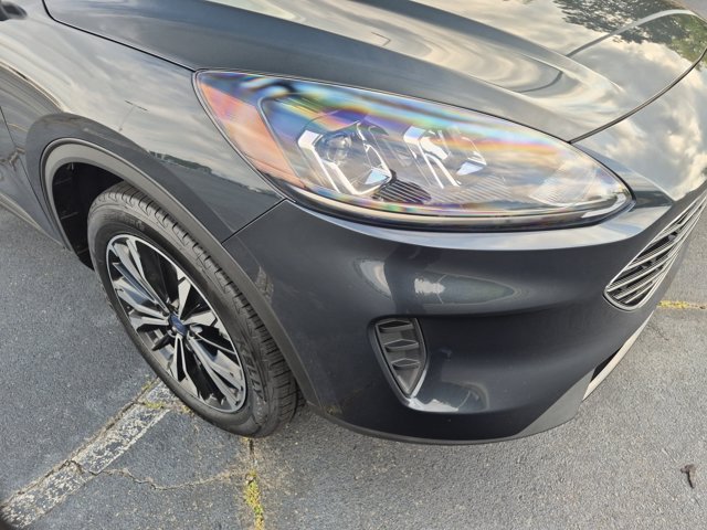Certified 2022 Ford Escape SE w/ SE Sport Appearance Package AWD/4WD image 10