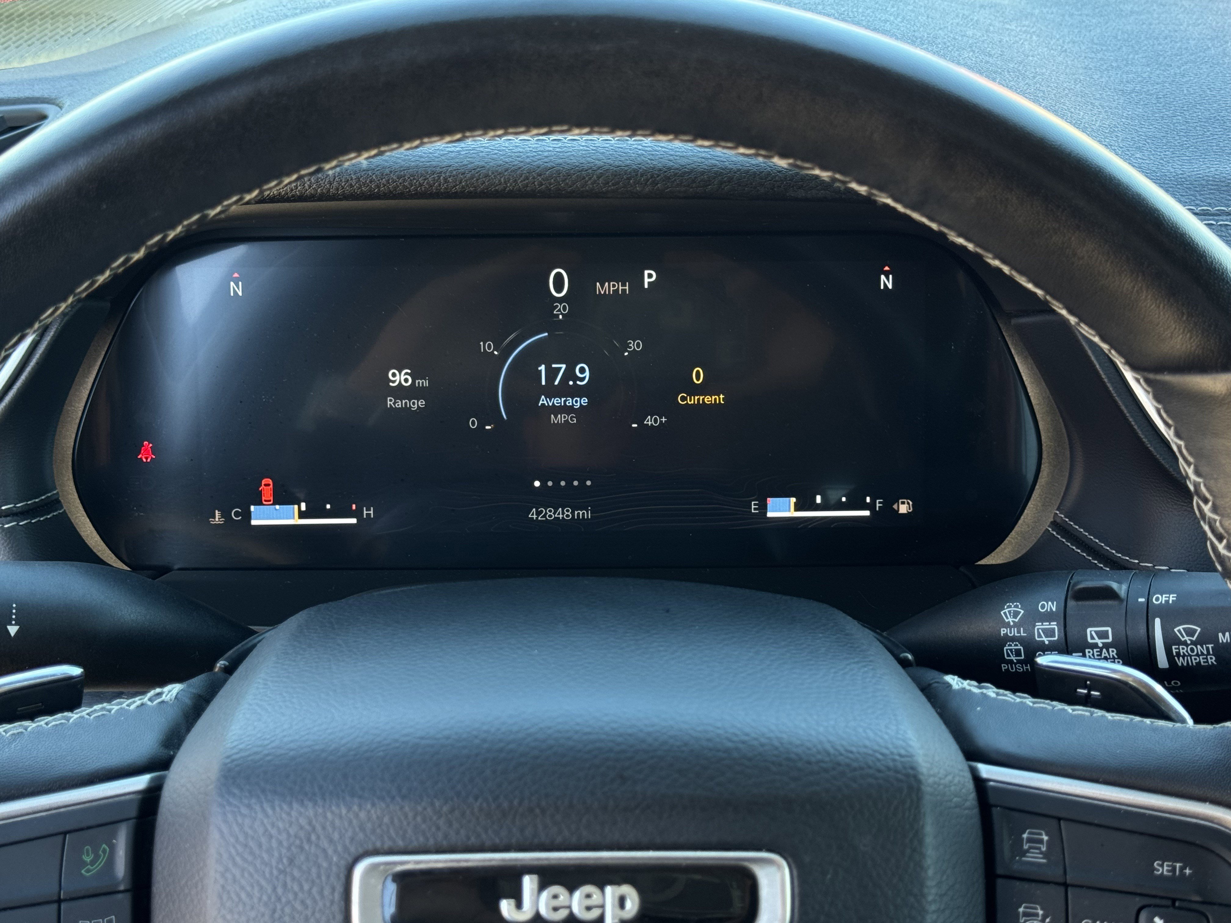 Used 2022 Jeep Grand Cherokee Limited image 19