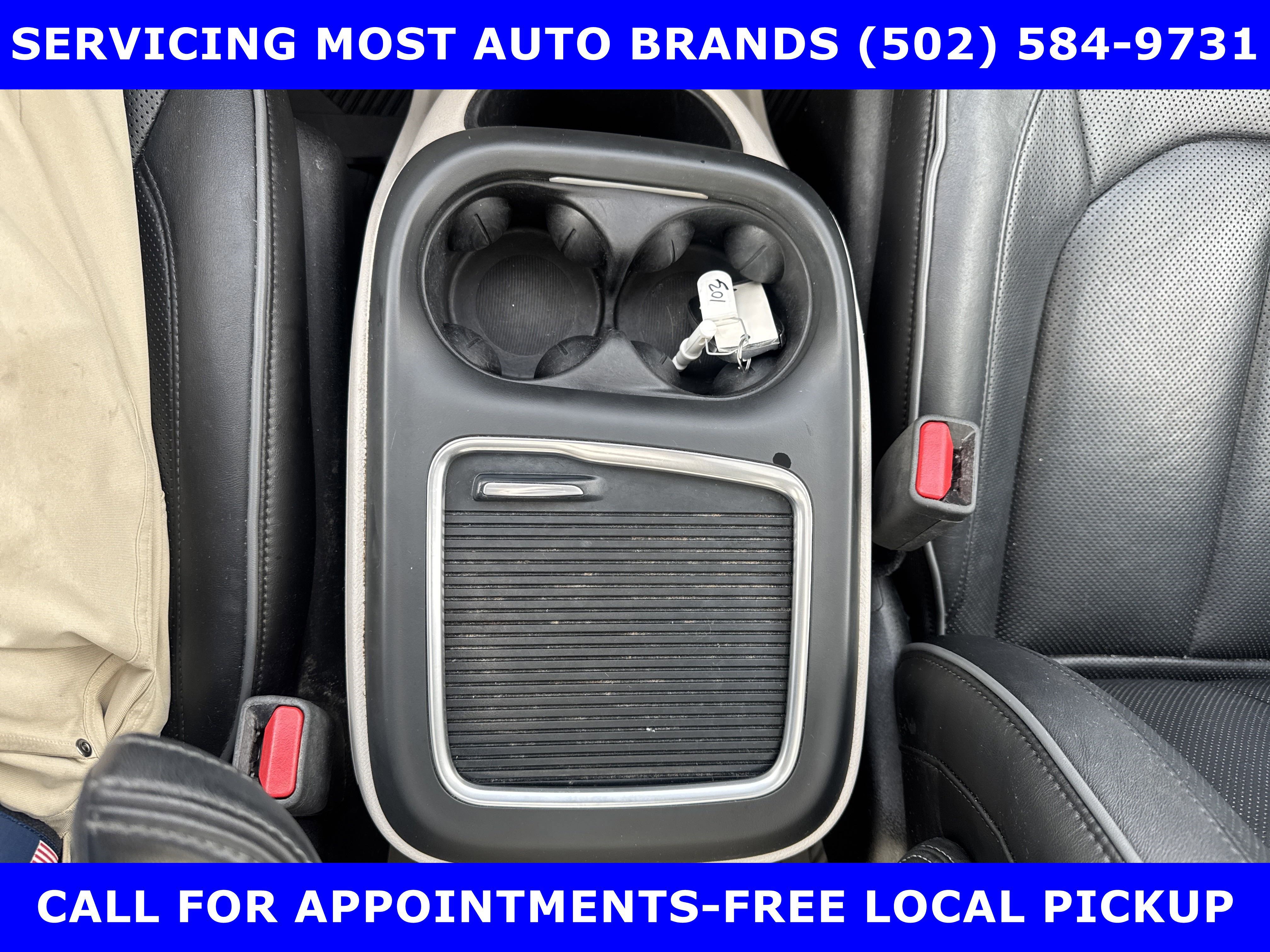 Used 2017 Chrysler Pacifica Limited image 28