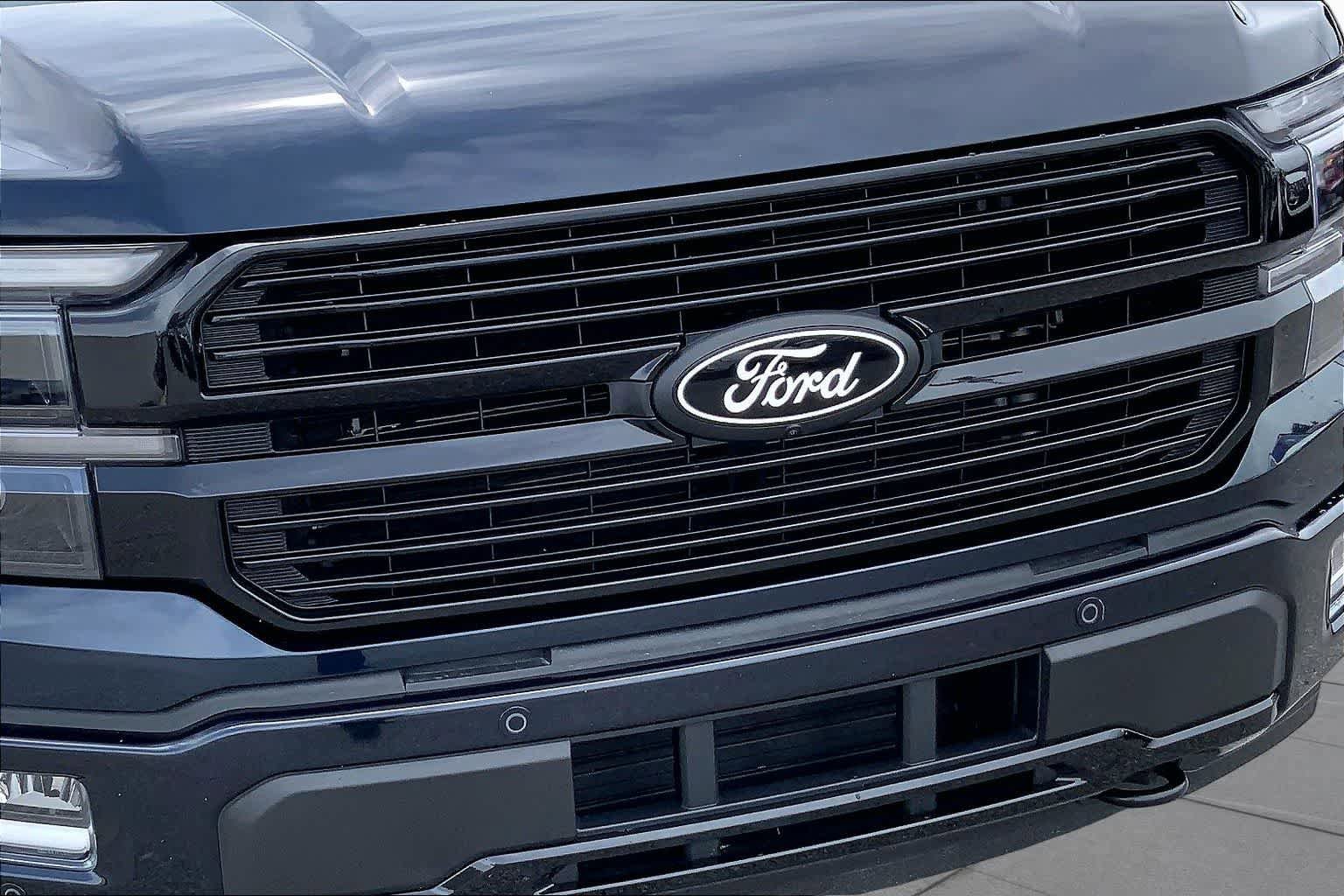 Certified 2025 Ford F150 Platinum AWD/4WD image 29