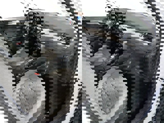 Certified 2022 Ford Escape SE w/ Cold Weather Package image 10