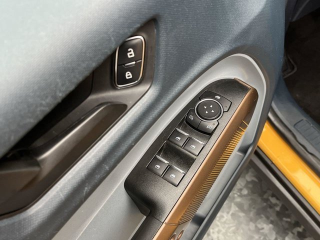 Certified 2023 Ford Maverick Lariat w/ Lariat Luxury Package FWD image 11