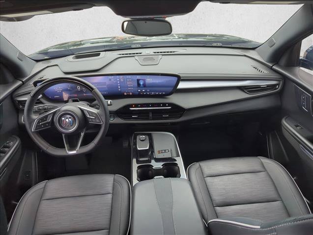 Used 2025 Buick Enclave Sport Touring w/ Super Cruise Package FWD image 17