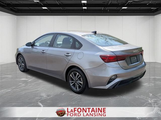 Used 2024 Kia Forte LXS FWD image 3