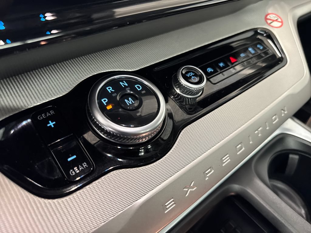 Certified 2025 Ford Expedition Max Active AWD/4WD image 27
