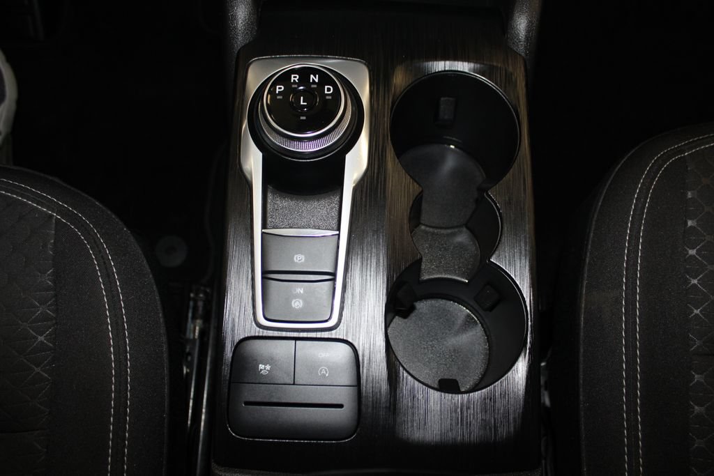 Certified 2023 Ford Escape Active AWD/4WD image 32