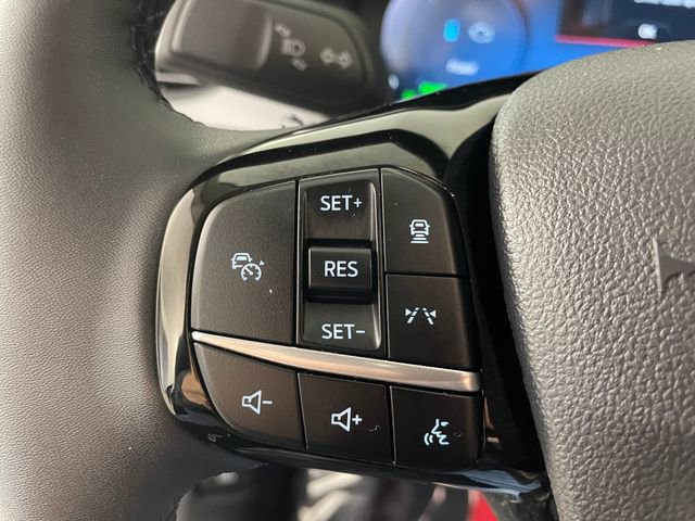 Certified 2024 Ford Escape Platinum image 18