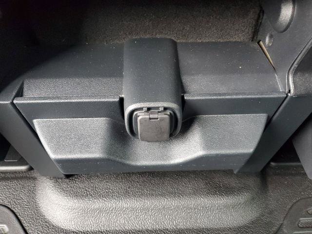 Certified 2022 Ford F450 Lariat w/ Lariat Ultimate Package image 11