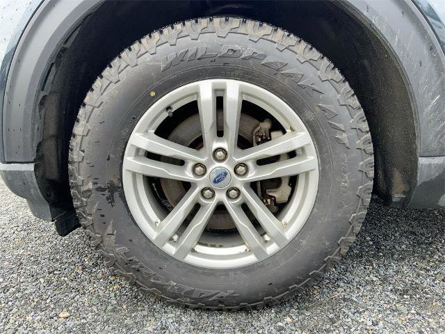 Certified 2023 Ford Explorer XLT w/ Equipment Group 202A image 10