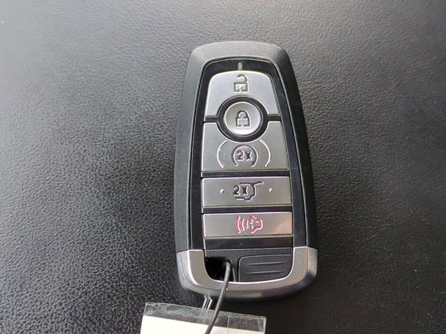 Certified 2021 Ford Explorer XLT w/ Equipment Group 202A AWD/4WD image 28