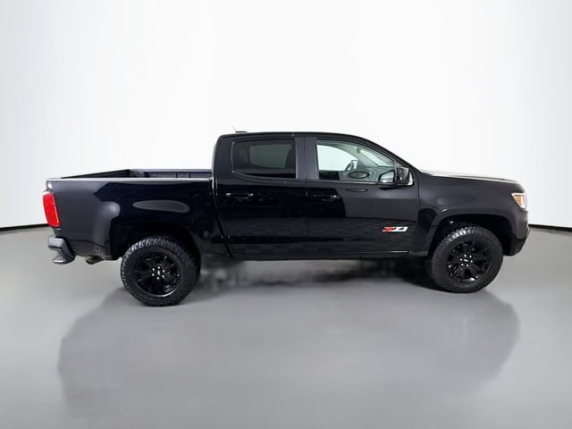 Used 2022 Chevrolet Colorado Z71 w/ Z71 Midnight Edition AWD/4WD image 8