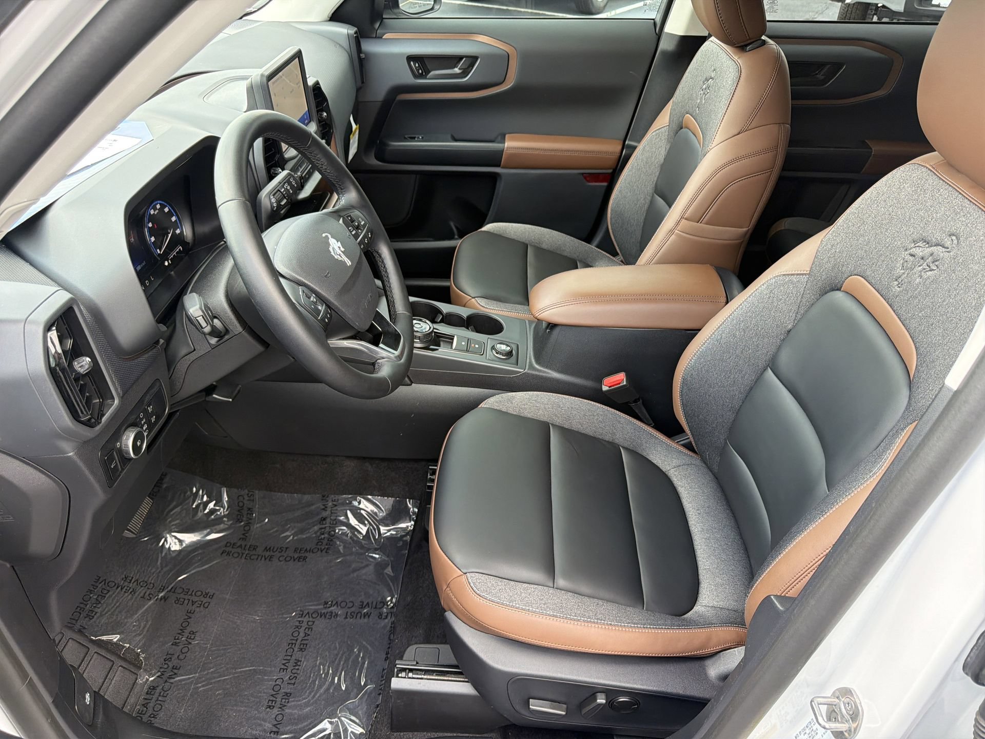 Certified 2024 Ford Bronco Sport Outer Banks AWD/4WD image 18