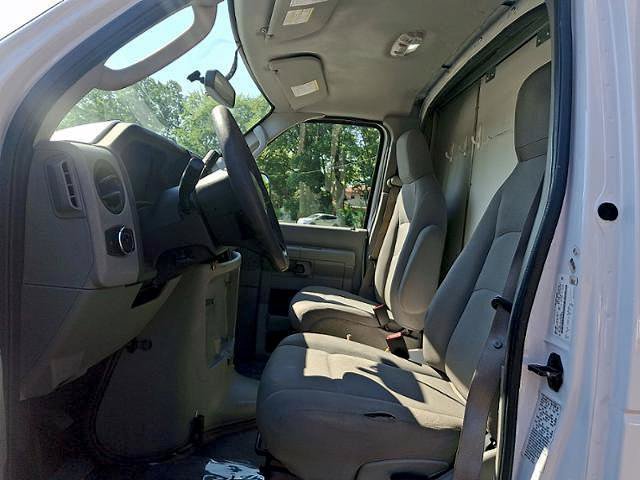Certified 2022 Ford E-350 and Econoline 350 Super Duty w/ Power Windows & Locks Group RWD image 15