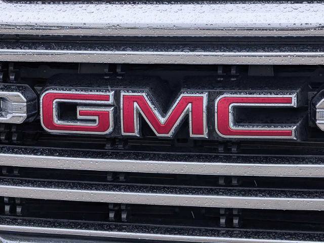 Used 2020 GMC Sierra 1500 SLT w/ SLT Premium Plus Package AWD/4WD image 11