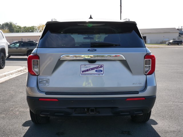 Certified 2022 Ford Explorer XLT w/ Class IV Trailer Tow Package AWD/4WD image 7
