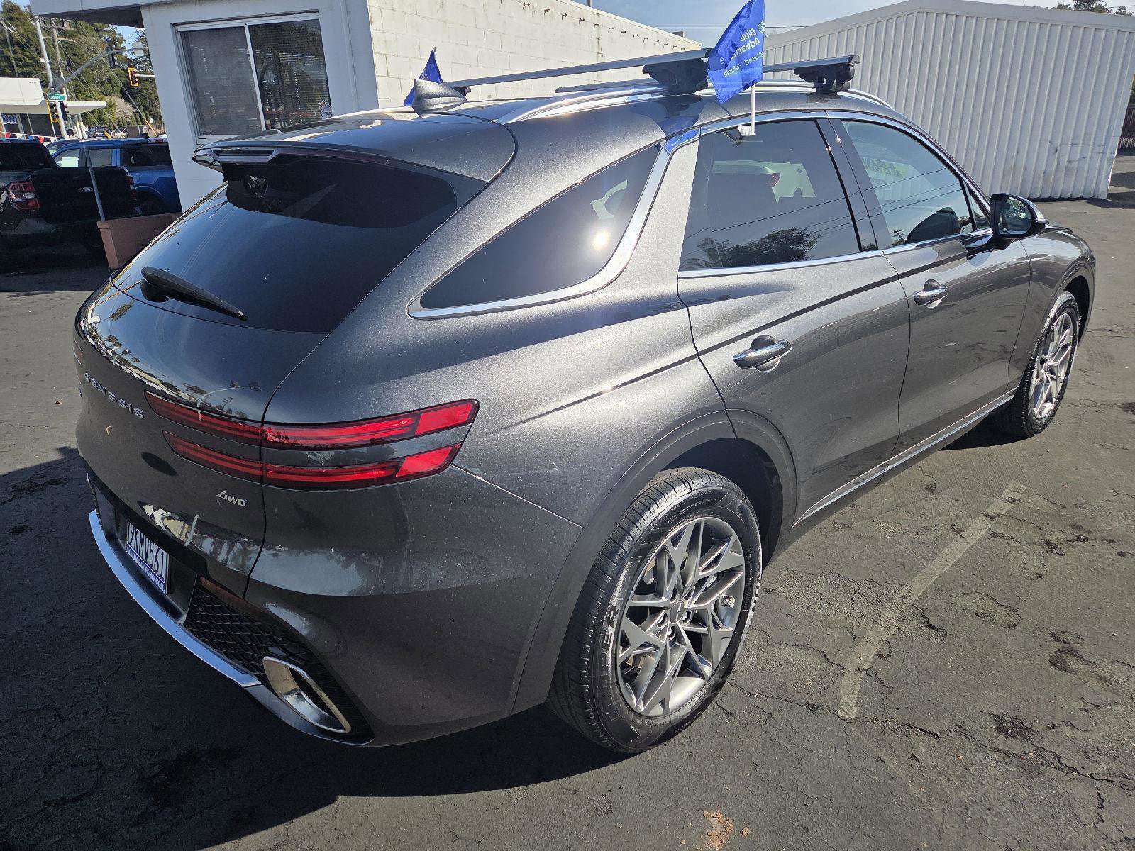 Used 2024 Genesis GV70 2.5T image 5