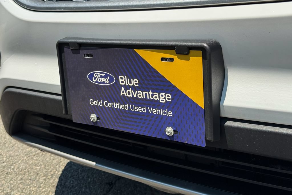 Certified 2023 Ford Edge SEL w/ Convenience Package AWD/4WD image 9