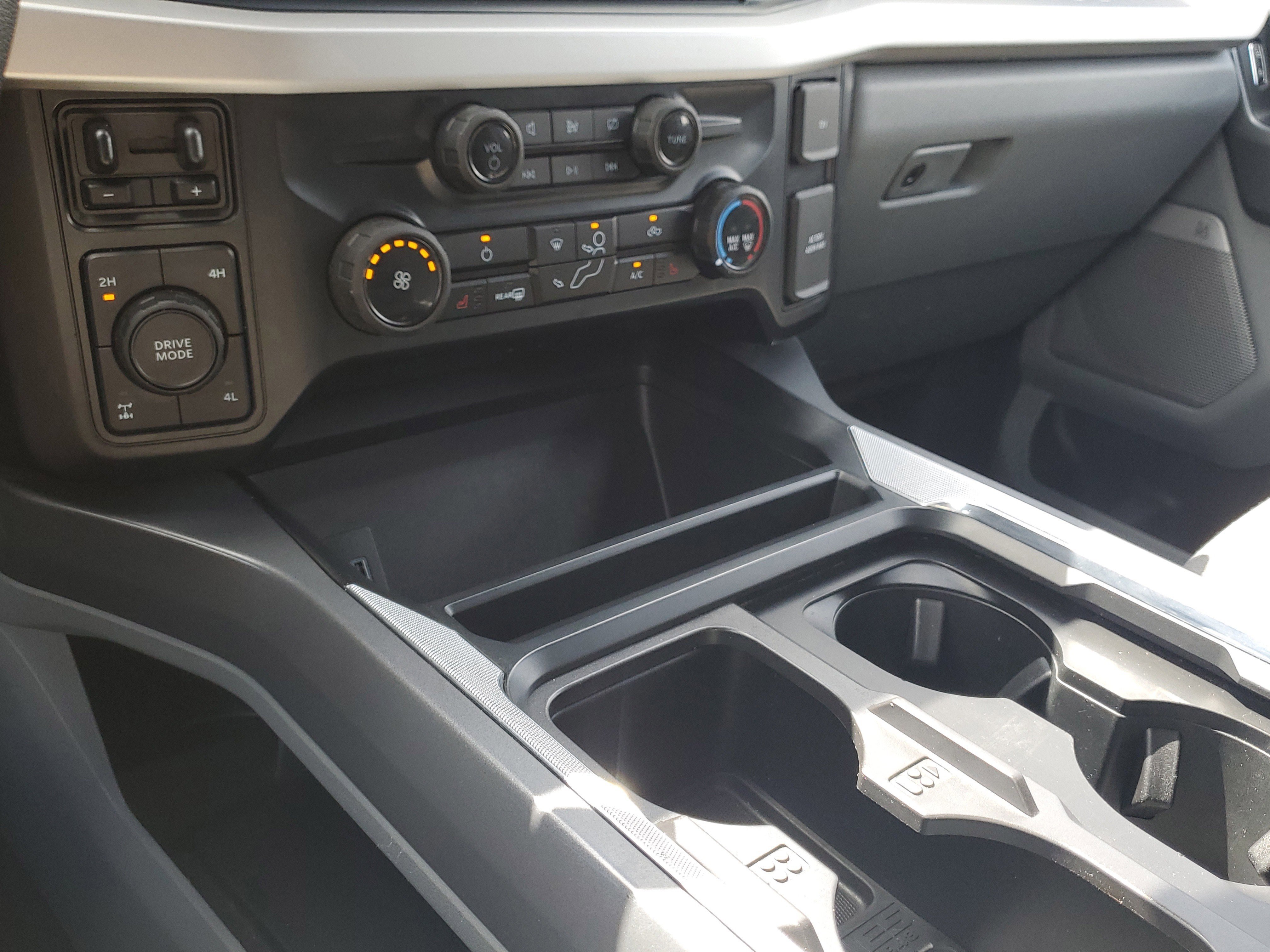 Certified 2024 Ford F250 XLT w/ XLT Premium Package image 25