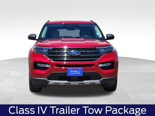 Certified 2023 Ford Explorer XLT w/ Equipment Group 202A AWD/4WD image 3