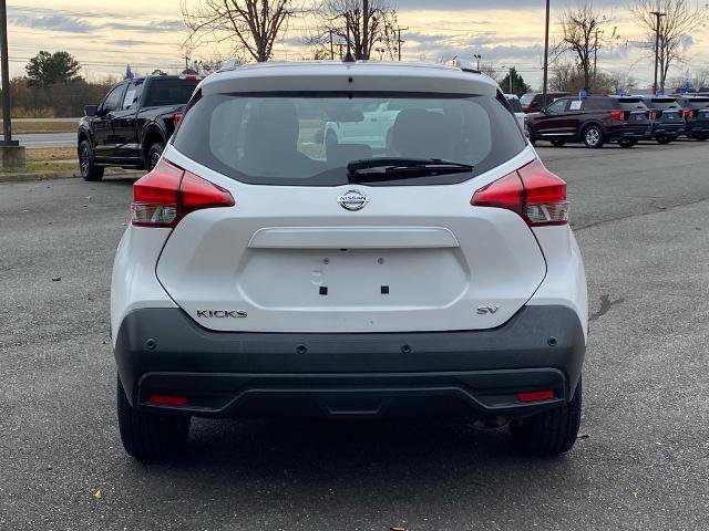 Used 2020 Nissan Kicks SV image 5