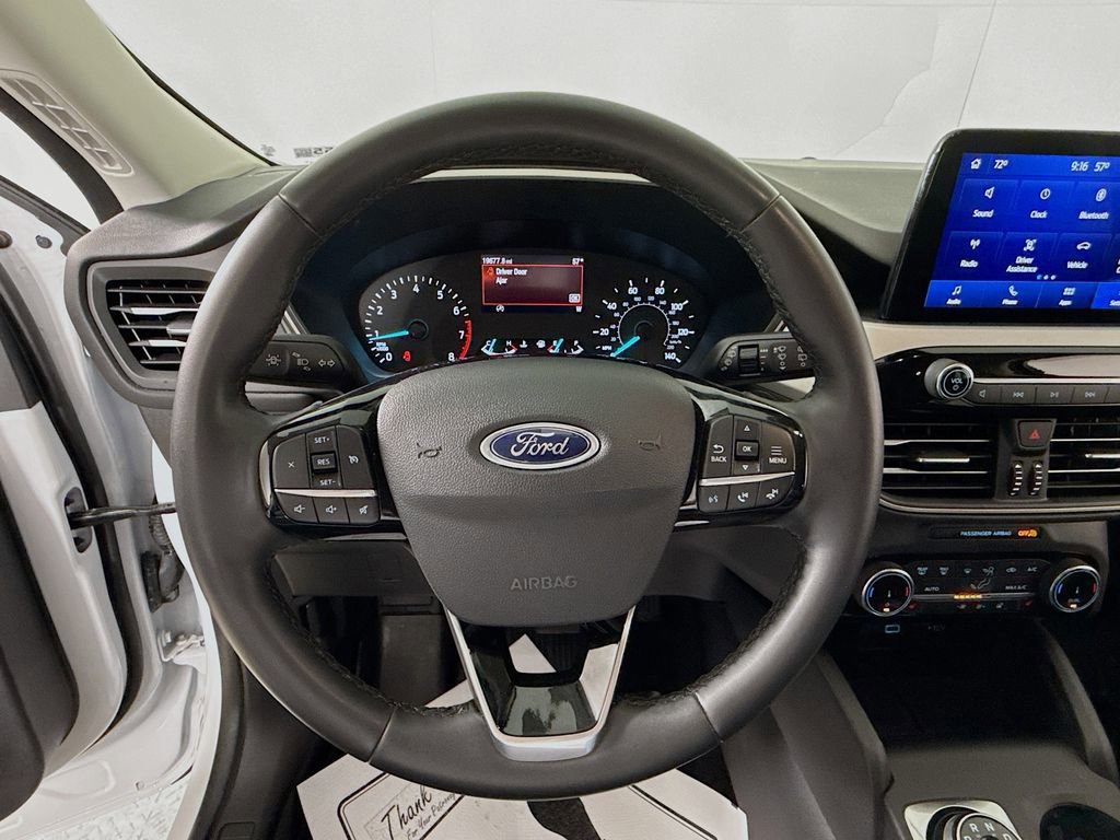 Certified 2022 Ford Escape SEL image 11