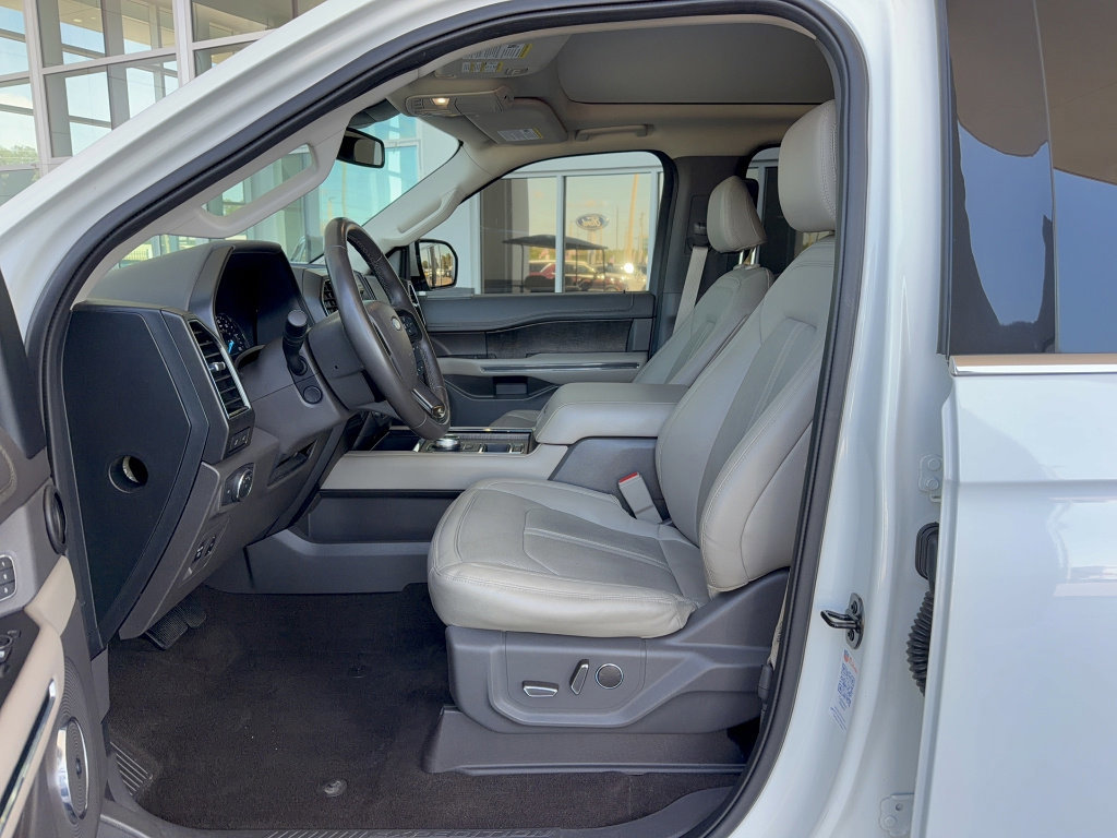 Certified 2021 Ford Expedition Max Limited image 11