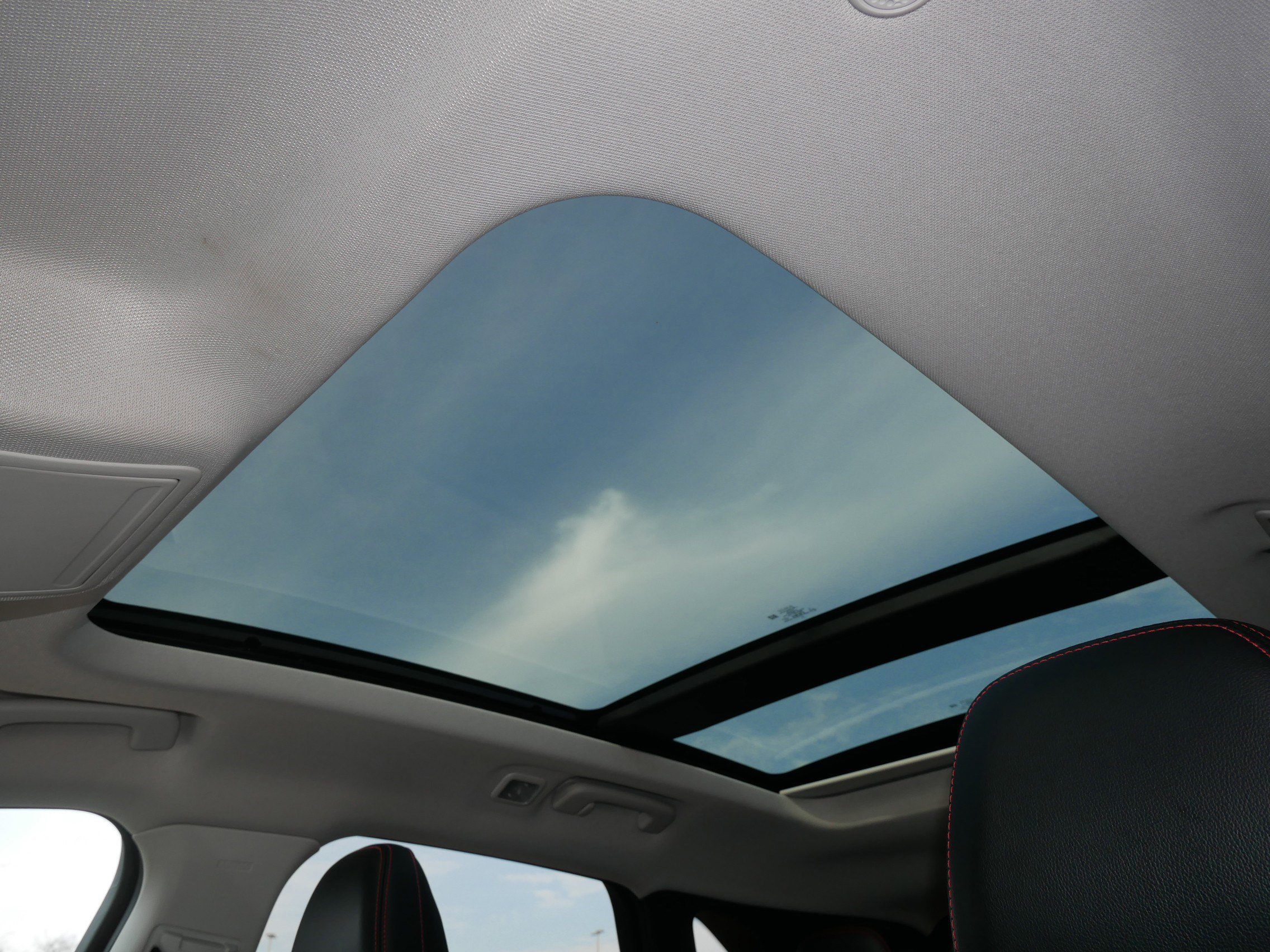 Certified 2022 Ford Escape SEL w/ SEL Stealth AWD Package image 35