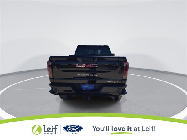 Used 2024 GMC Sierra 2500 AT4X image 9
