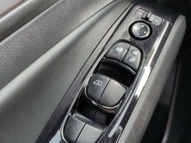 Used 2025 Nissan Altima 2.5 SR w/ SR Premium Package image 23