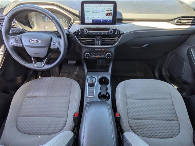 Certified 2022 Ford Escape SE w/ SE Sport Appearance Package image 15