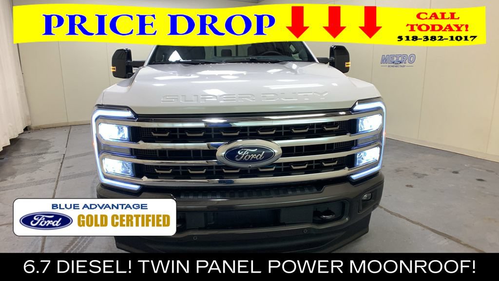 Certified 2025 Ford F250 King Ranch AWD/4WD image 8