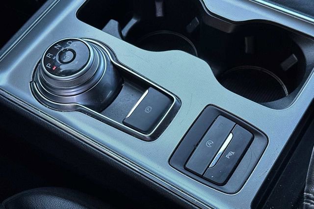 Certified 2022 Ford Edge Titanium image 19