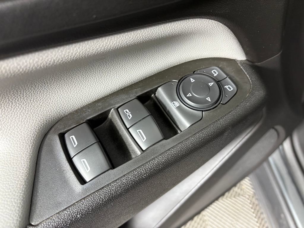 Used 2020 Chevrolet Equinox LS w/ LS Convenience Package image 13