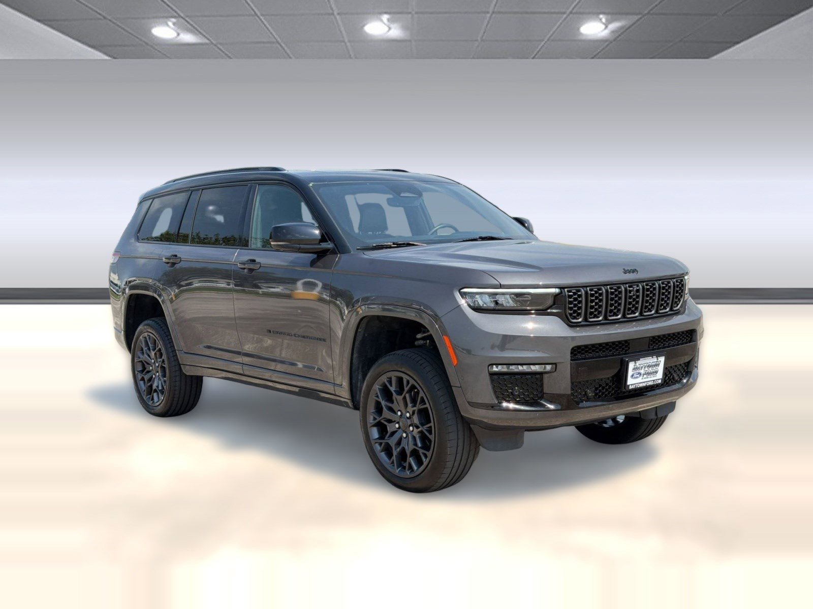 Used 2025 Jeep Grand Cherokee L Summit w/ Obsidian Package AWD/4WD image 7