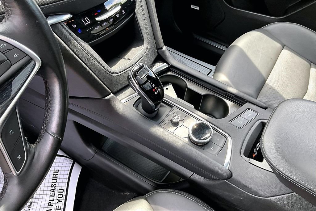 Used 2023 Cadillac XT5 Premium Luxury w/ LPO, Floor Liner Package AWD/4WD image 16