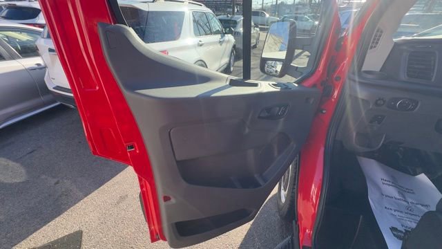 Certified 2026 Ford Transit 250 Base image 9