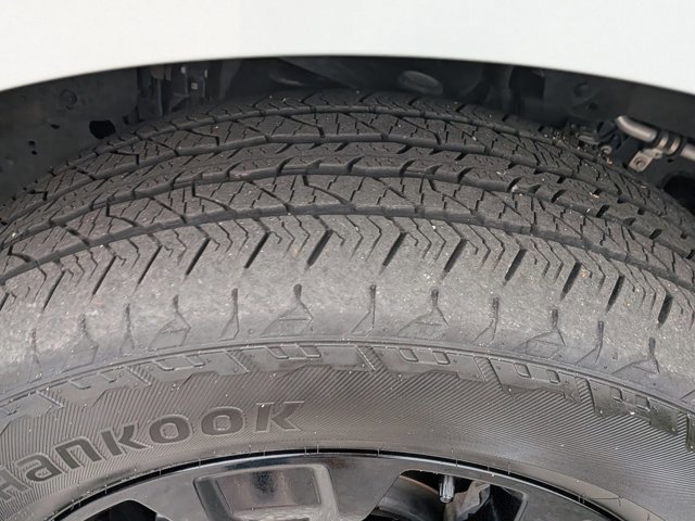 Certified 2023 Ford F150 Lariat w/ Equipment Group 502A High image 12