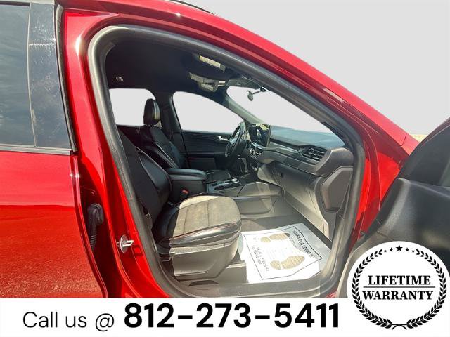 Certified 2023 Ford Escape ST-Line w/ Tech Pack #1 AWD/4WD image 27