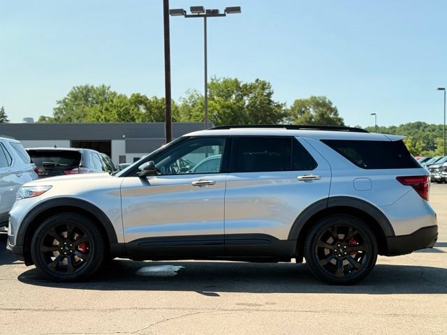Certified 2020 Ford Explorer ST w/ ST Street Pack AWD/4WD image 46