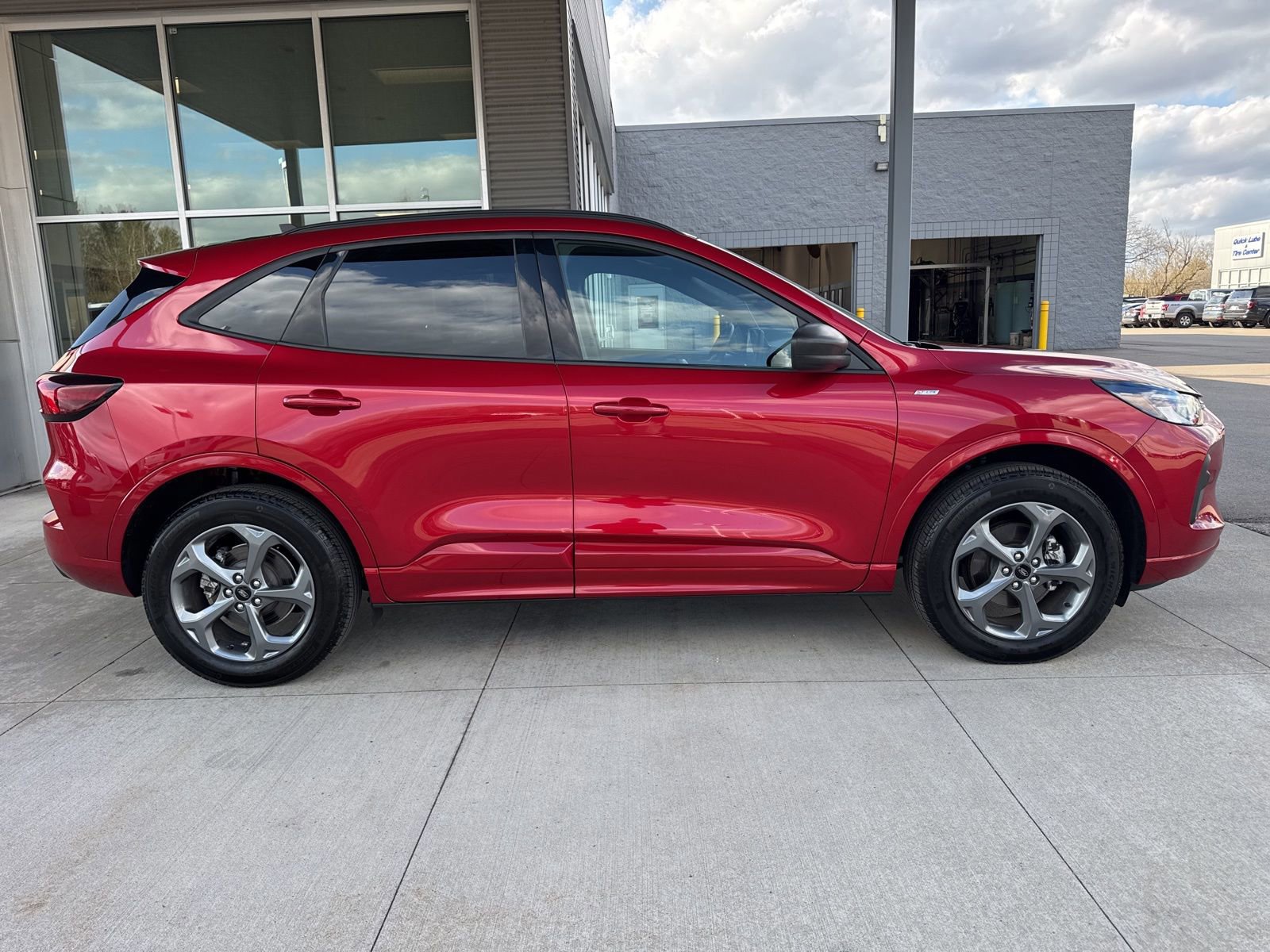 Certified 2024 Ford Escape ST-Line w/ Tech Pack #1 image 2