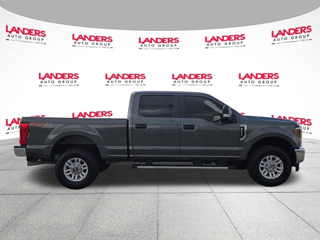 Certified 2019 Ford F250 XL w/ STX Appearance Package AWD/4WD image 4