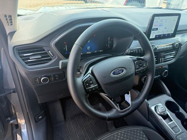 Certified 2025 Ford Escape Active w/ Cold Weather Package AWD/4WD image 29